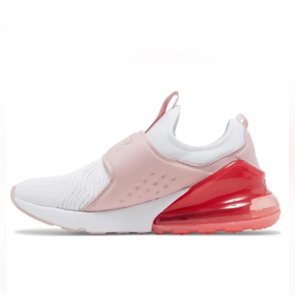 New in box Kids Nike Air Max 270 extreme size 6.5 Y